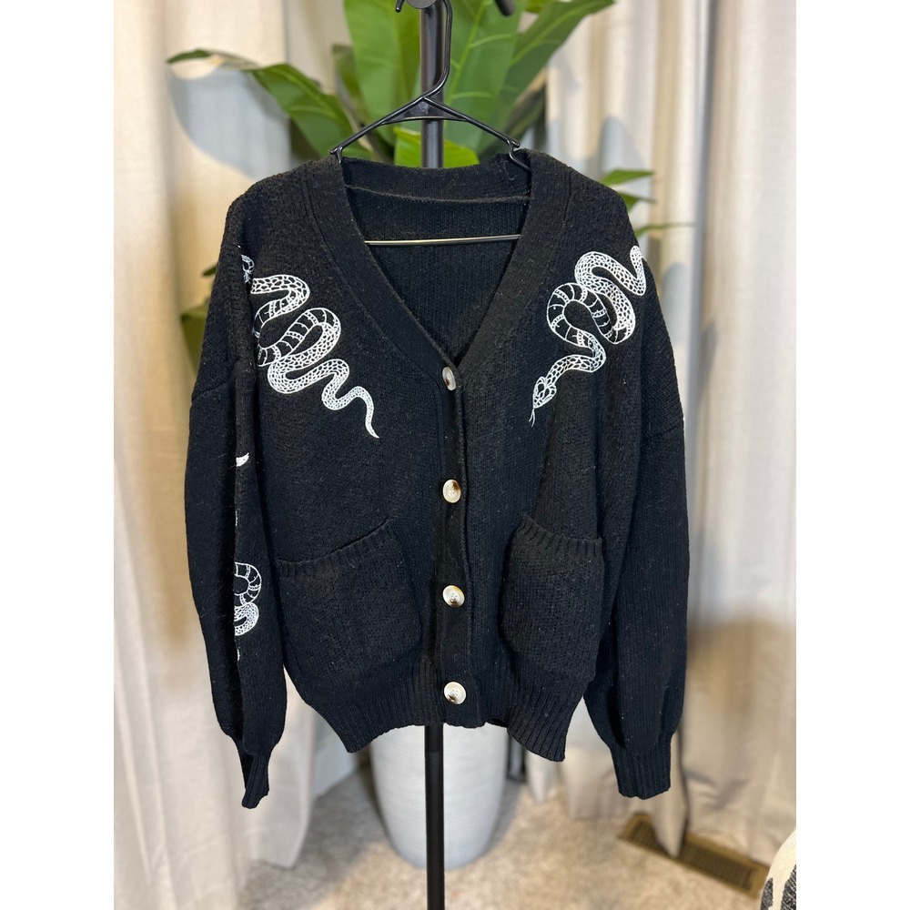 Black Embroidered Snake Moon Knit Cardigan V-Neck Button Front Pocket Sweater L